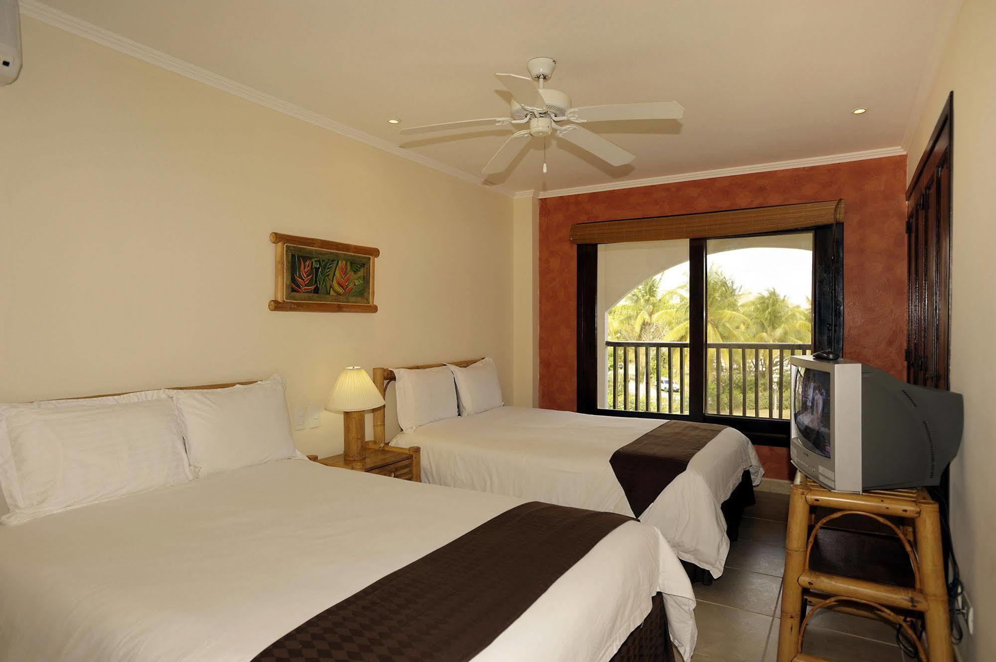 Tranquility Bay Antigua Hotel Jolly Harbour Exterior photo